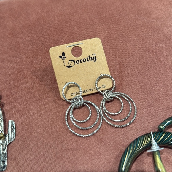 Bundle of 5 pairs of earrings - Picture 5 of 6